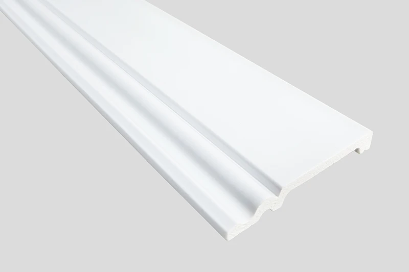 Matériau durable pour plinthes PS